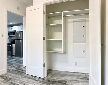 106 Remsen Avenue - Photo Thumbnail 8