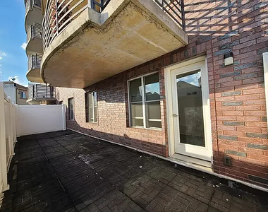 106 Remsen Avenue - Photo Thumbnail 2