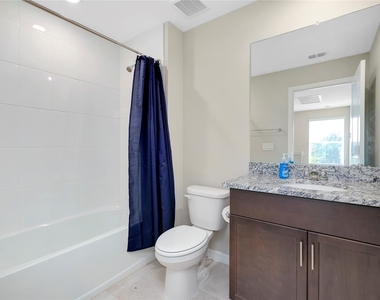 17067 Coral Key Drive - Photo Thumbnail 56