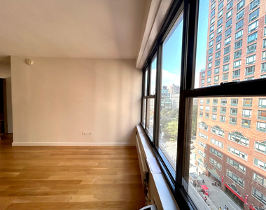 13th & 4th Ave - Photo Thumbnail 3