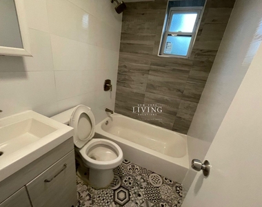 69-17 Burchell Avenue - Photo Thumbnail 5