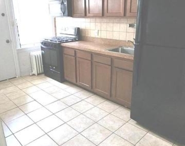 7318 Ogontz Ave - Photo Thumbnail 15