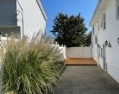 515 Linda Drive - Photo Thumbnail 14