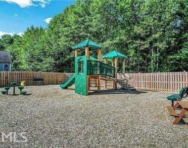 6421 Crown Forest Court - Photo Thumbnail 41