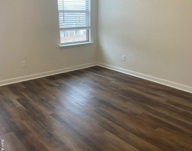 2310 Tulipwood Cove - Photo Thumbnail 11