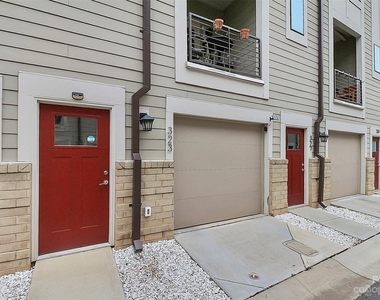323 Uptown West Drive - Photo Thumbnail 24