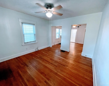 4215 Brownway Avenue - Photo Thumbnail 1