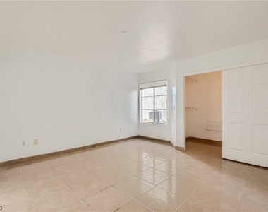 4404 W Lake Mead Boulevard - Photo Thumbnail 6