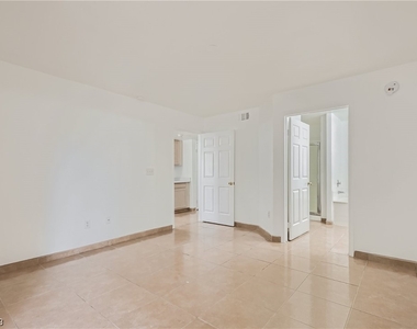 4404 W Lake Mead Boulevard - Photo Thumbnail 7