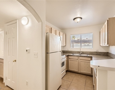 4404 W Lake Mead Boulevard - Photo Thumbnail 5