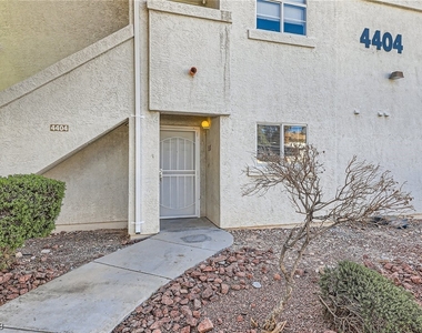 4404 W Lake Mead Boulevard - Photo Thumbnail 14