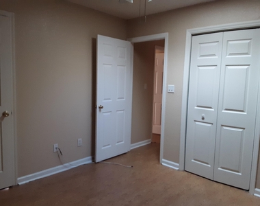 2459 Nugget Lane - Photo Thumbnail 5