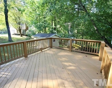 1401 Tarbert Drive - Photo Thumbnail 4