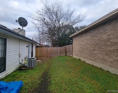 4161 Denton Drive - Photo Thumbnail 2