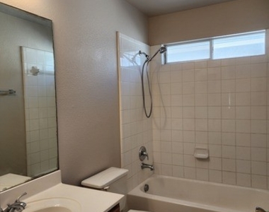 12111 Lantana Cove - Photo Thumbnail 1