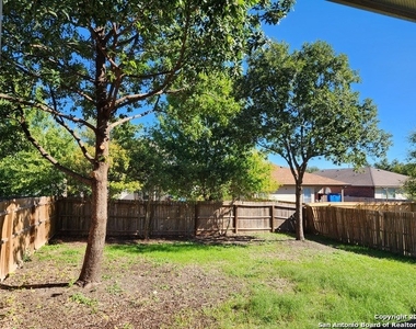 12111 Lantana Cove - Photo Thumbnail 18