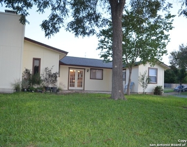 7401 Sage Oak St - Photo Thumbnail 12