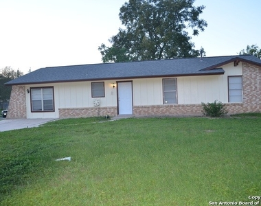 7401 Sage Oak St - Photo Thumbnail 1