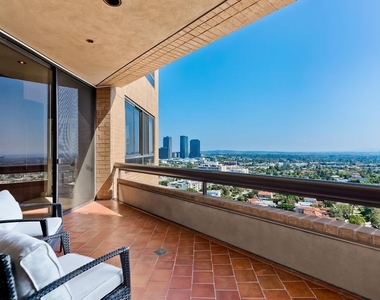 10430 Wilshire Blvd - Photo Thumbnail 27