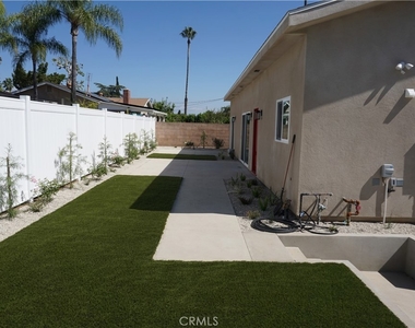 20748 Blackhawk Street - Photo Thumbnail 2