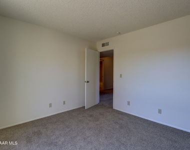 1631 W Lindley Drive - Photo Thumbnail 22