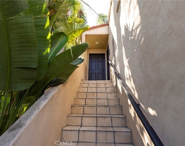 219 Ximeno Avenue 1/2 - Photo Thumbnail 13