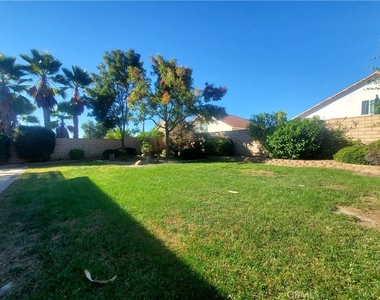 8759 Senna Lane - Photo Thumbnail 17