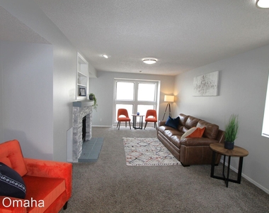 6320-6410 South 72nd Street - Photo Thumbnail 18