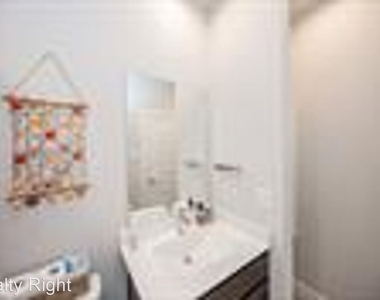 7627 Rainham Valley Lane - Photo Thumbnail 12