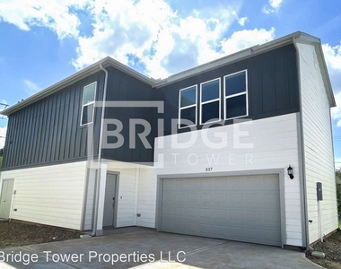 337 Huisache Street - Photo Thumbnail 13