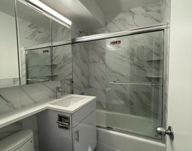 Copy of East 79th Street - Photo Thumbnail 3
