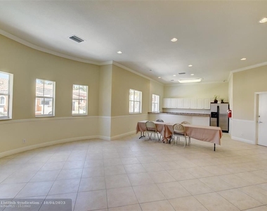 1703 Coastal Bay Blvd - Photo Thumbnail 58