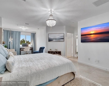 1703 Coastal Bay Blvd - Photo Thumbnail 41