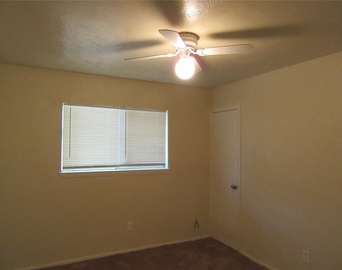 1417 Rockbrook Street - Photo Thumbnail 8