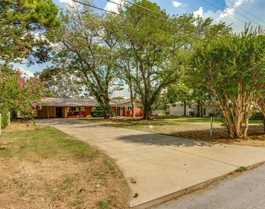 1822 Silverside Drive - Photo Thumbnail 1