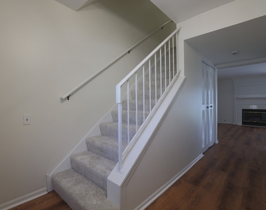 4638 N Sapphire Drive - Photo Thumbnail 1