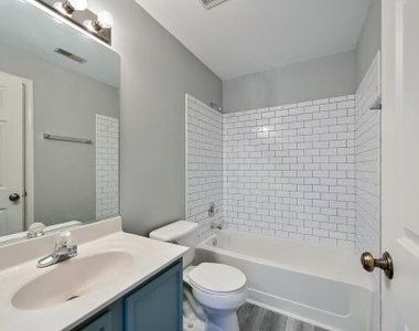 2919 Rutland Circle - Photo Thumbnail 8