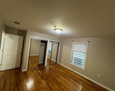 355 West Side Ave - Photo Thumbnail 14