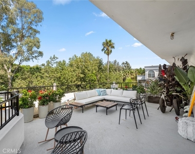 210 Avenida Montalvo - Photo Thumbnail 0