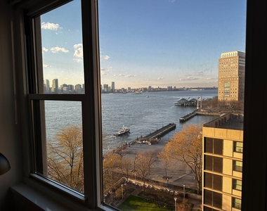 S End Ave battery park  - Photo Thumbnail 2