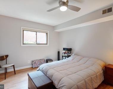 208 Skyhill Rd - Photo Thumbnail 19