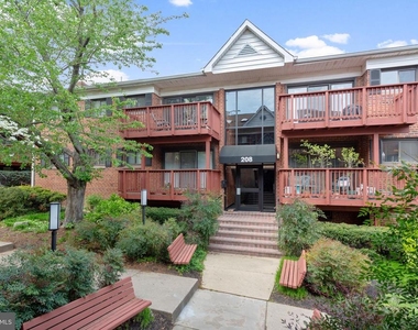 208 Skyhill Rd - Photo Thumbnail 41