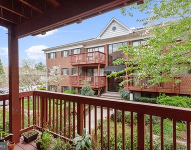208 Skyhill Rd - Photo Thumbnail 27