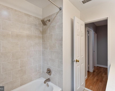 208 Skyhill Rd - Photo Thumbnail 24
