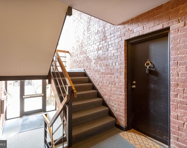 208 Skyhill Rd - Photo Thumbnail 29