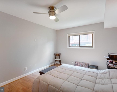 208 Skyhill Rd - Photo Thumbnail 20