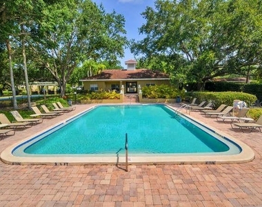 2690 Coral Landings Boulevard - Photo Thumbnail 2