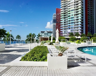 1541 Brickell Ave - Photo Thumbnail 32