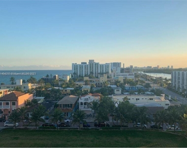 3111 N Ocean Dr - Photo Thumbnail 19