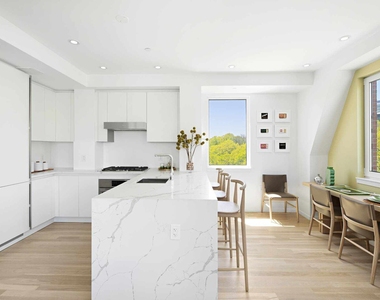 320 West 135th Street - Photo Thumbnail 4